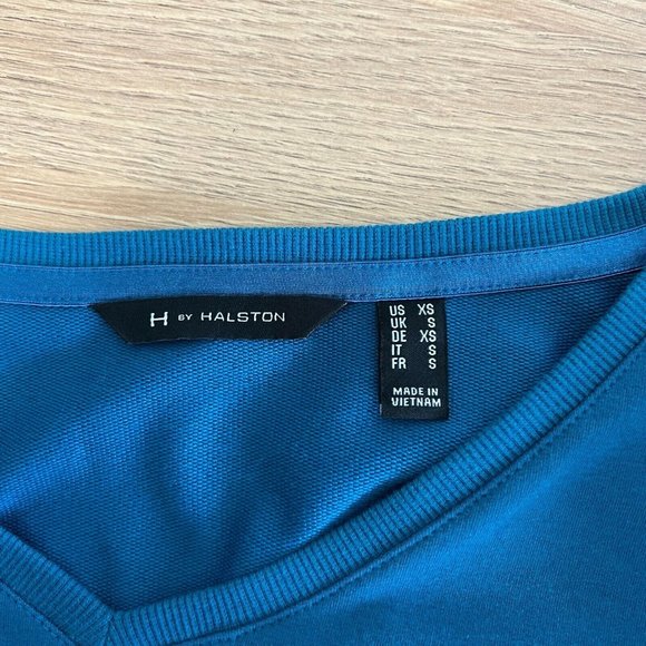 H by Halston French Terry Sweatshirt XS Skyline Teal Long Sleeve V Neck Tunic - Picture 7 of 13